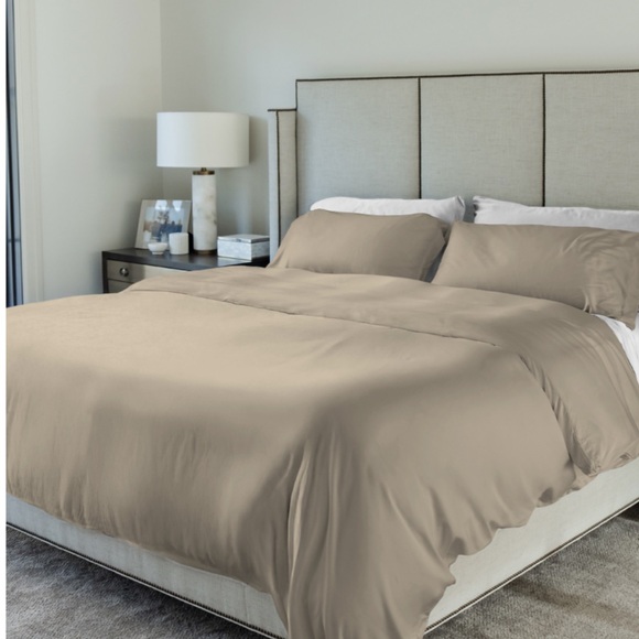 Cariloha Bamboo Sateen Duvet Cover in Stone